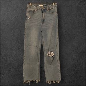 H&M Blue High Rise Jeans Classic Denim. Women’s size 8